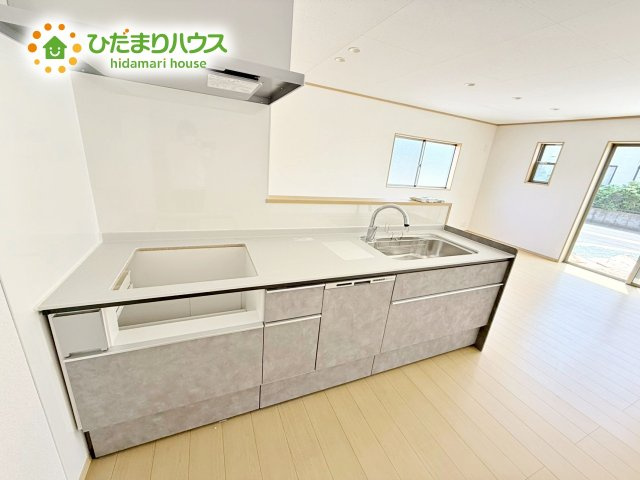 ご夫婦やお子様と料理をする時間が楽しくなる使い勝手の良いキッチンです(^^)/