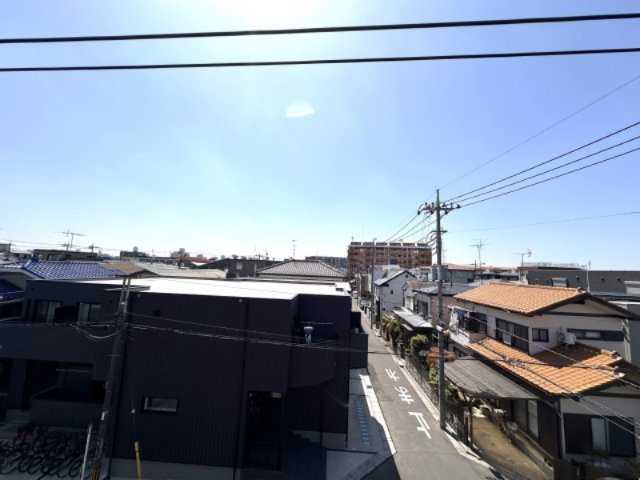 南西角地につき、陽当たり・眺望も良好です　　※掲載写真は一部加工を施しております