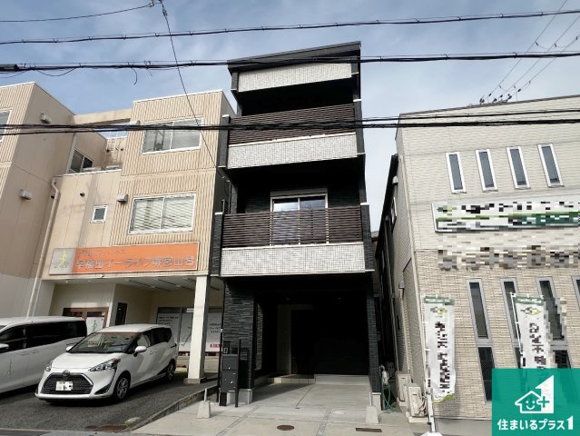 安心の10年保証！外観を美しく保ち、雨水で汚れを落とします！気になることがありましたら、お気軽にお問い合わせください！