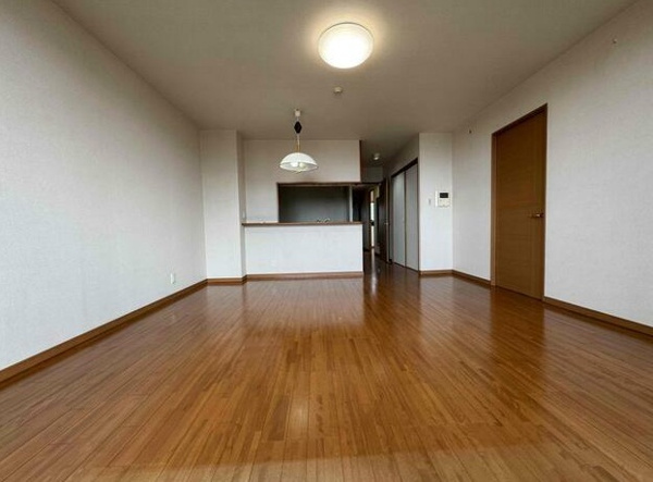 コアマンションネクステージ北の丸の居間