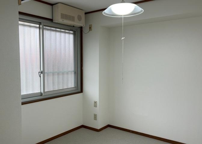 子供が何人でも年齢によっては、受験時にしっかり壁のある個室があった方が良い場合もあります。難しい問題ですが、兄弟の人数や、性別や年齢差によって状況が異なりますので、数年後のこともしっかり考えましょう。