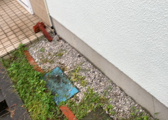 住まいを快適に保つための設備が整っています。こちらの物件では全居室に収納があるほか、洗面台やクッションフロアの新調、白蟻点検の実施など、長く安心して暮らせるメンテナンスが施される予定です。