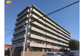 サーパス新井町の外観
