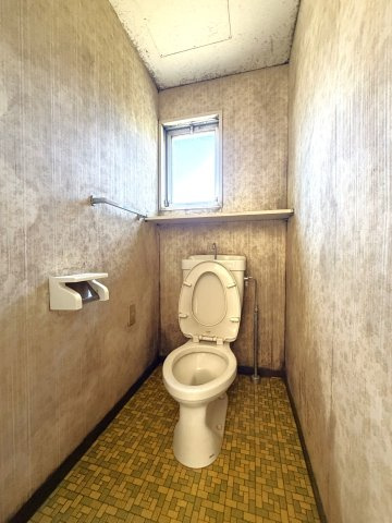 1階のトイレです