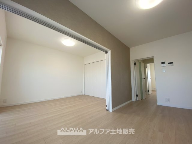 【Space　of　cure】　◆癒しの空間◆室内構成に拘り採光とセンスを散りばめた空間。それは『柔らかさ』に似た素敵な居場所。暮らす人のことを考えつくり出したものは『癒し』という心地よい居場所。