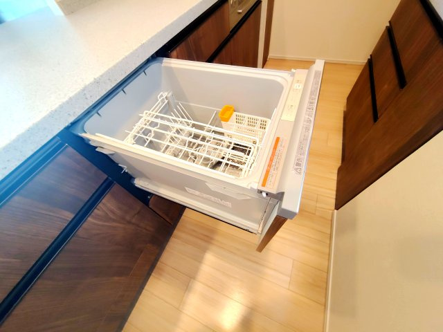 食器洗浄機を完備しています。
