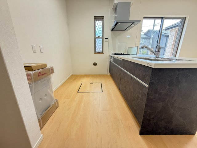 見た目もすっきり、作業もスムーズにこなせる空間です