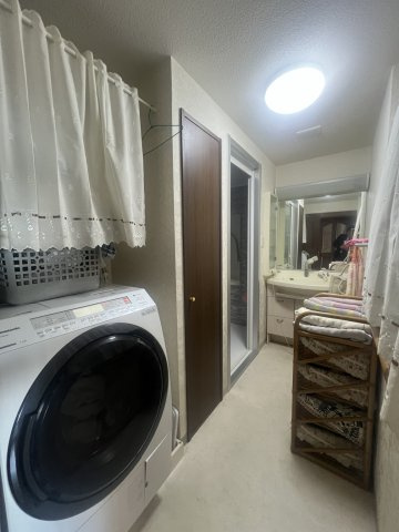 ※画像加工による家具消しを行っております。実際の室内と一部異なる可能性があります。