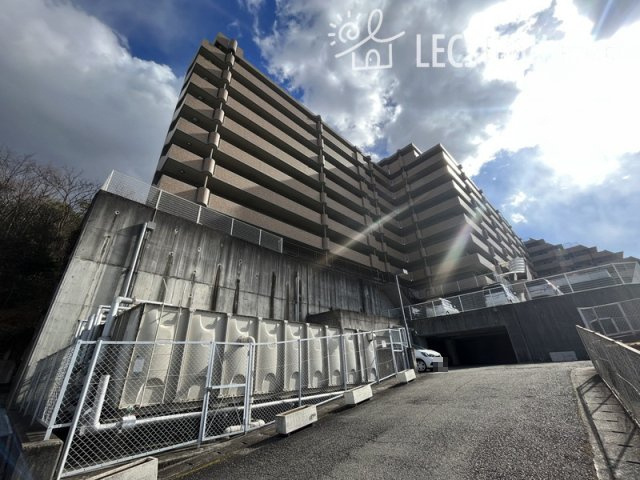 外観：328000607117