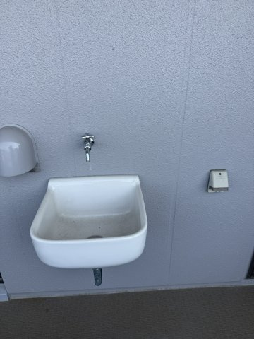 バルコニーにはスロップシンク・防水コンセントがついています。