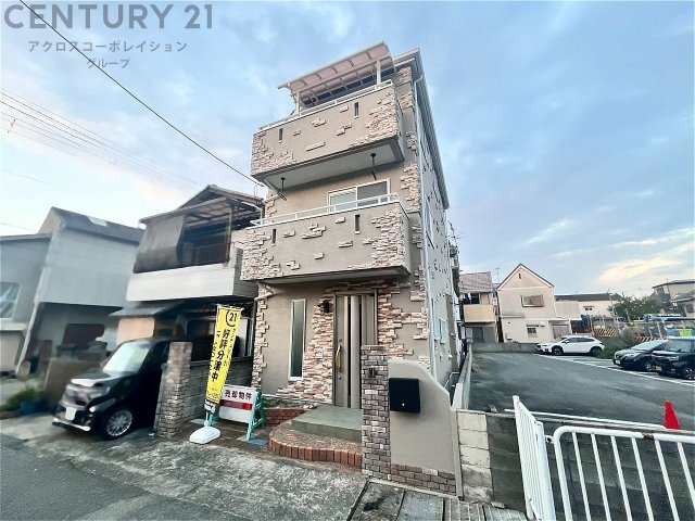 外観：328000557568