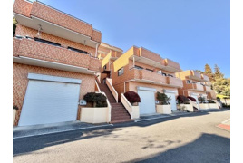 めじろ台ガーデンヒルズの外観