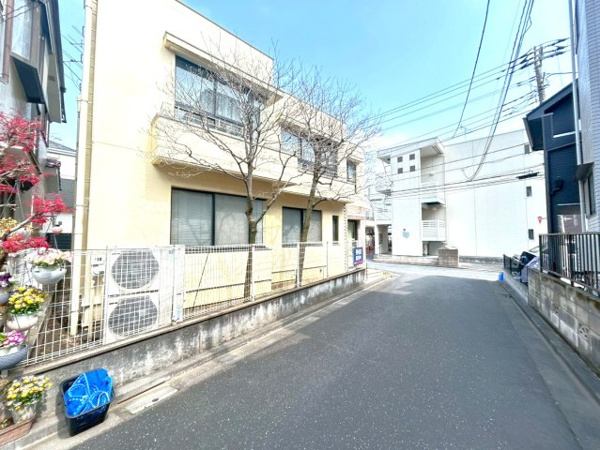 【練馬区西大泉4丁目 診療所付住居 西武池袋線 大泉学園の前面道路含む現地写真】