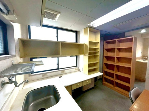 【練馬区西大泉4丁目 診療所付住居 西武池袋線 大泉学園の洋室】