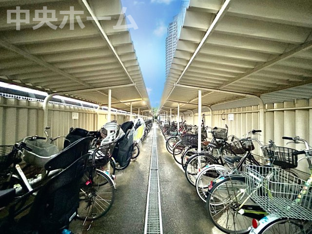 【自転車置き場】最新の空き状況や費用などの詳細は担当スタッフまでお問い合わせください。