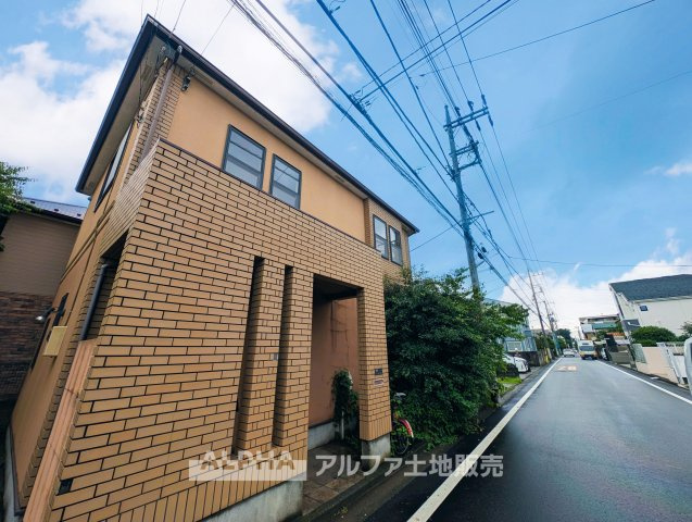 【Gentle　Time】◆やさしい時間が流れる場所◆　包み込むような空間が、日々の緊張をそっと解く。ここで過ごすうちに、時間も人との関係も、心地よく変化していく。