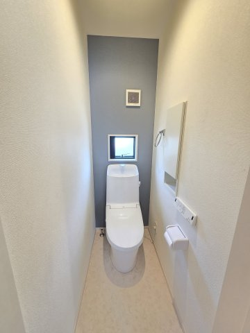 2階にもトイレがございます！