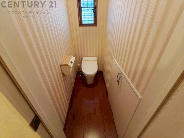 トイレが各階にございます。