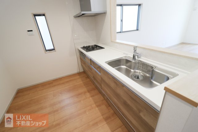 【その他設備】現地完成写真。使いやすい広めのシンク♪