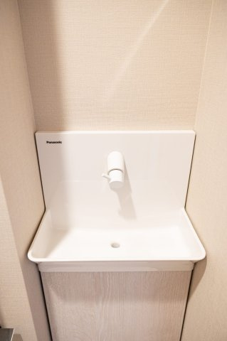 トイレ手洗いカウンター