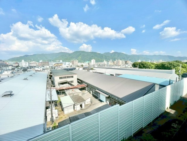 明るさも開放感も◎陽当たりが自慢のバルコニー