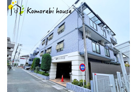 セザールガーデン大宮の外観