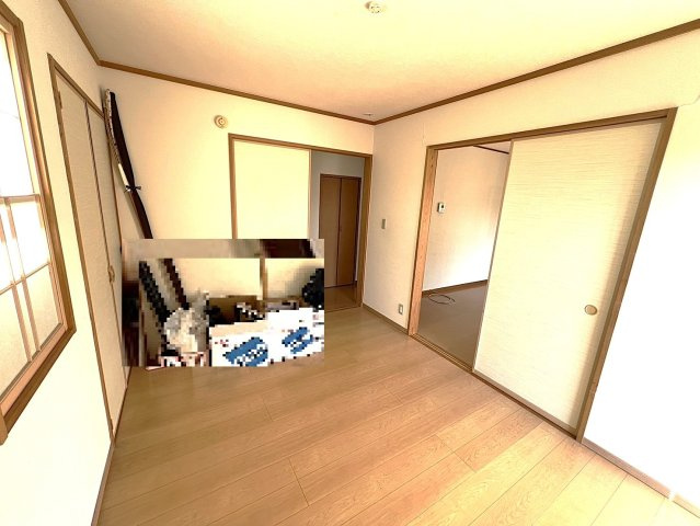 リビングつながりの洋室