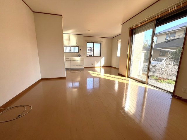 明るいリビングです