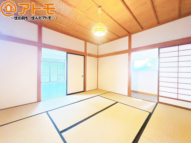 お子様のお友達が遊びに来た時も、子供部屋があると楽しく過ごせますね♪