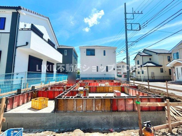 相模線「相武台下」駅徒歩9分・小田急線「座間」駅徒歩22分の2路線2駅利用可能な立地です。