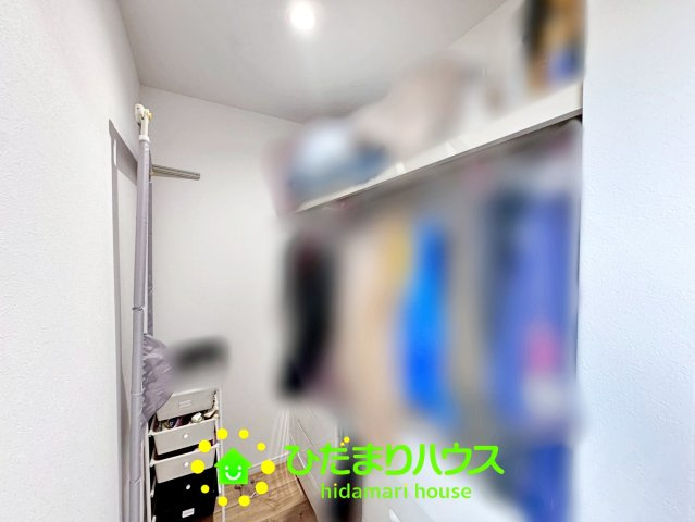 タンス要らずの衣類収納が叶うWIC完備！