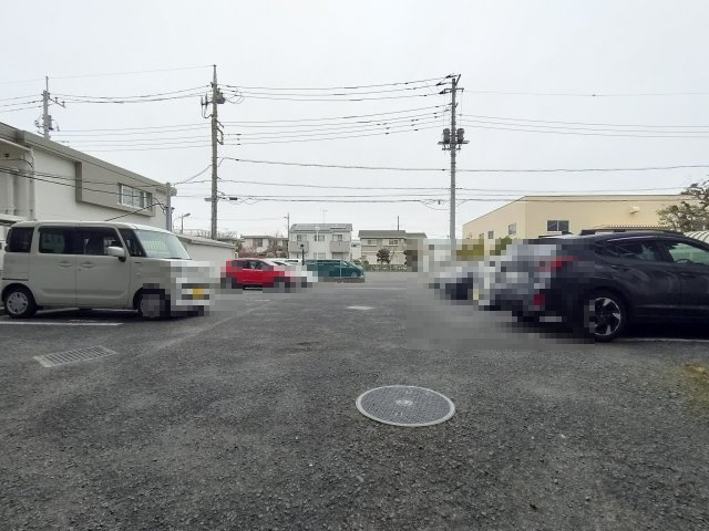 【駐車場】