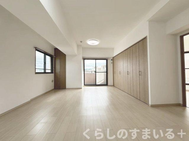広々とした洋室です