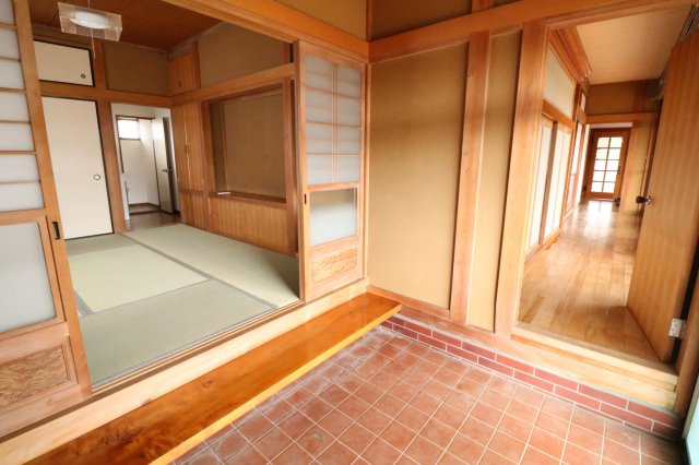 玄関