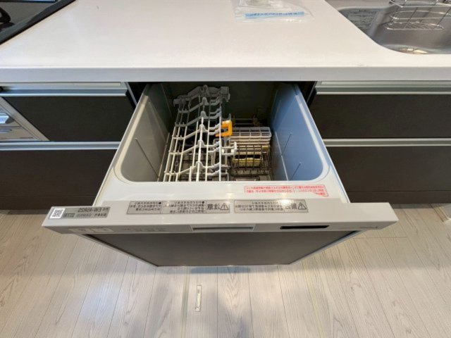 家事の時短に欠かせない食洗器を完備しています。（施工例）