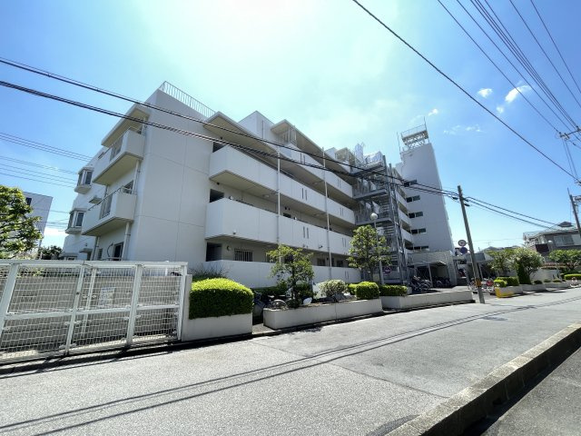 きちんと管理され、綺麗な外観が保たれています。　