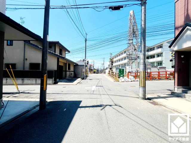 京都市立伏見南浜小学校　徒歩1分