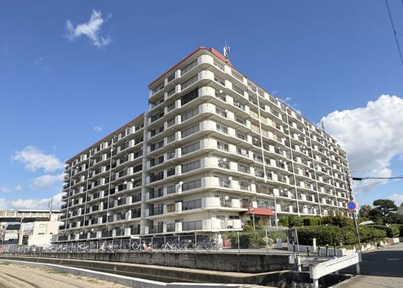 外観：328000615903