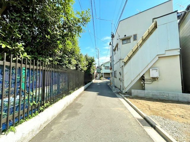 南側約4.0ｍ公道に面し陽当り良好　間口も広々12ｍで開放感溢れる立地