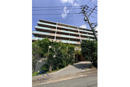 パークテラス高宮テラスサイドの外観