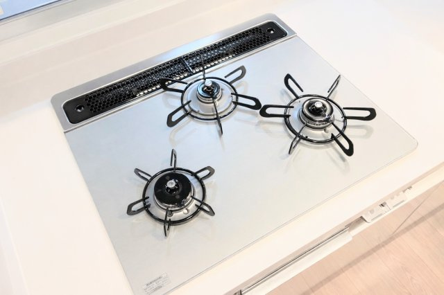◆毎日使うものだからこそ、料理をする人にとって何口あるのかは重要なポイントですね！【モデルルーム】