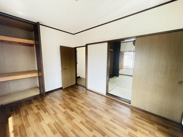 寝室