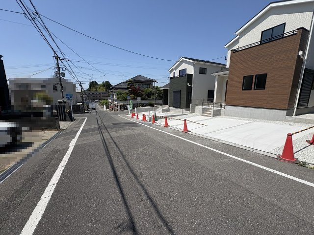 現地写真。前面道路です。