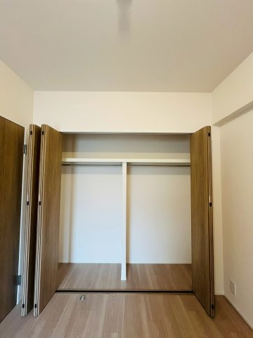 洋室（約5.4帖）
