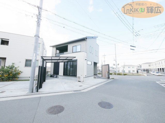 外観：328000570361