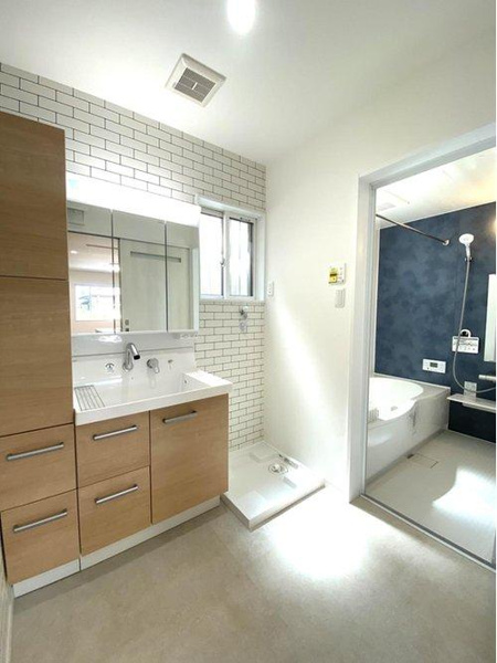 【下伊敷3丁目　モデルハウス分譲の洗面】