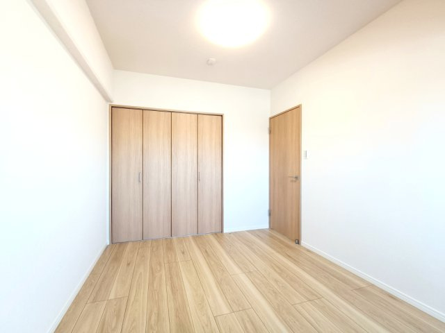 【洋室約6.6帖】
