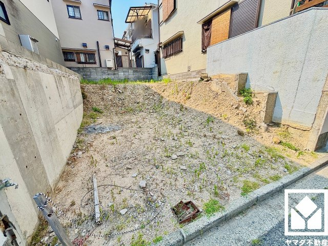シンプルで飽きのこない、暮らしに余白をもたらす理想の家を建てられる一区画。