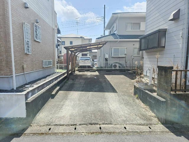カーポートもございます♪