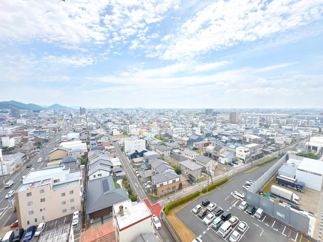 駐輪場になります♪